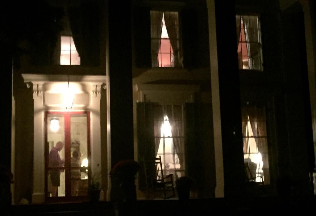 Oakcliff Bed And Breakfast Halfmoon Exterior foto